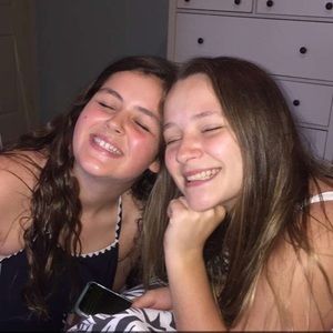 Meet your Posher, Caroline